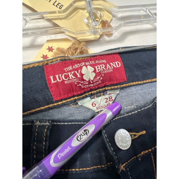 Lucky Brand Sweet N Straight Dark Wash Denim Jeans 6/28 - Picture 3 of 9